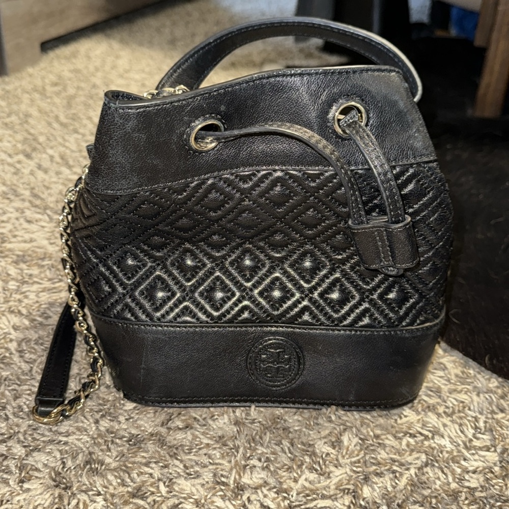 Authentic Tory Burch Black Quilted Women's Bucket Bag